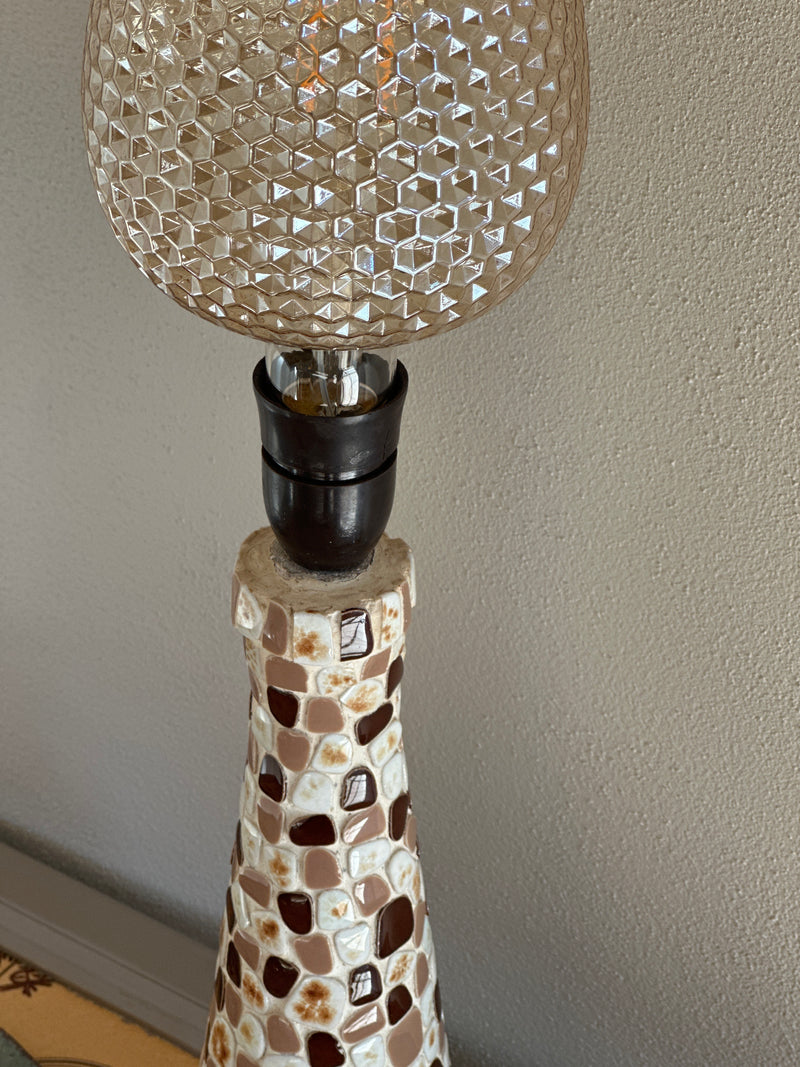 Lampe i mosaik